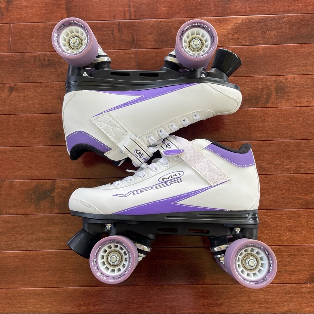 White and Purple Viper M4 Skates (Size: 8)
